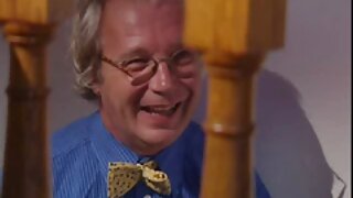 Vidéo Striptease Babe mampifaly maso (Zenia) - 2022-02-25 15:22:32