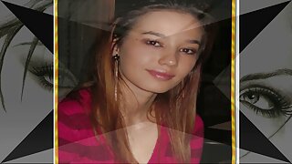 Zatovo Beaut Nijaly Teo Amin'ny Sofa - 2022-02-23 03:52:38